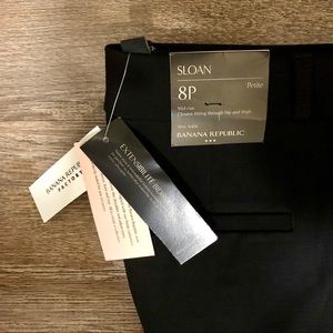 Banana Republic Factory- Sloan 8P Black